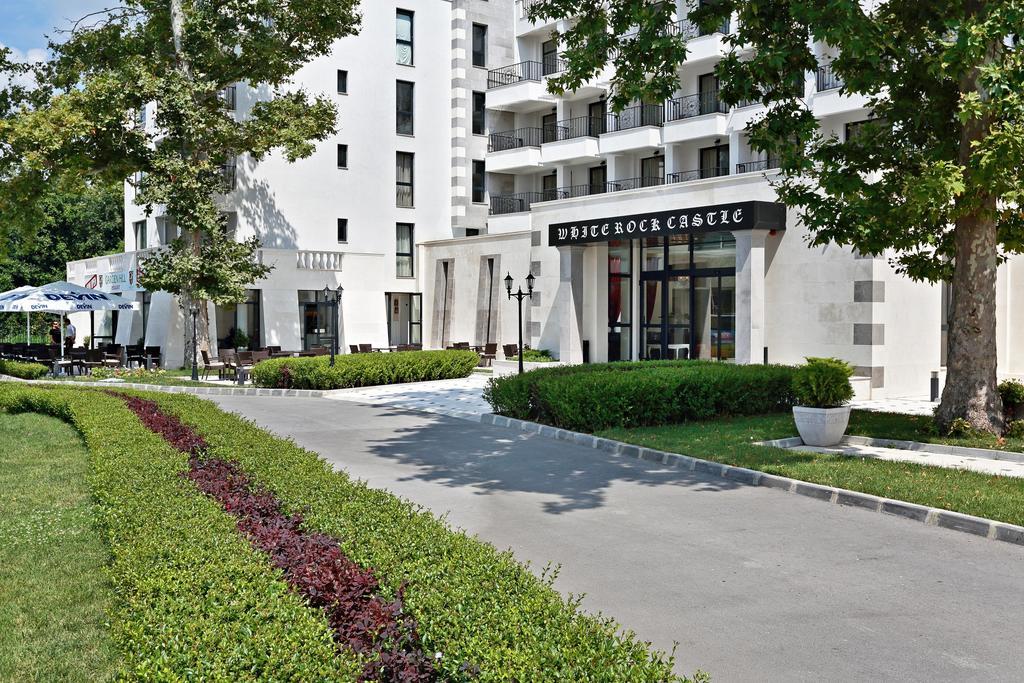 Private Apartments In White Rock Castle Balcic Exterior foto